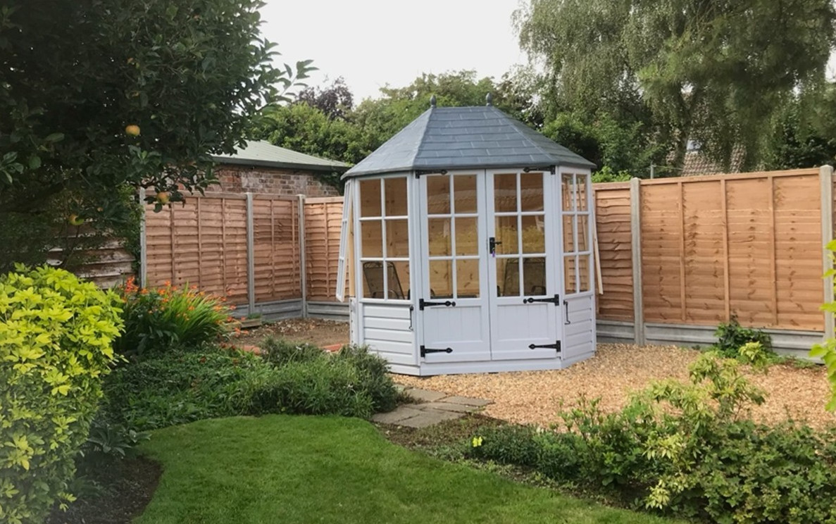 8ft x 6ft (2.4m x 1.8m). Standard Georgian design & grey paint finish